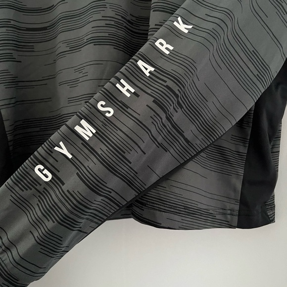 GYMSHARK SPORT LOOSE LONG SLEEVE T-SHIRT SIZE MEDIUM - Picture 4 of 6